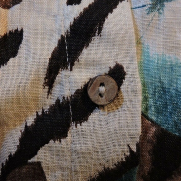 Additions by Chicos 2 Linen Top Wooden Buttons 12 - Picture 5 of 7